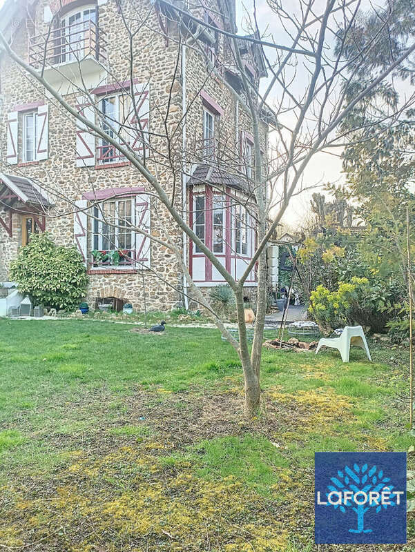 Maison à NEUILLY-PLAISANCE