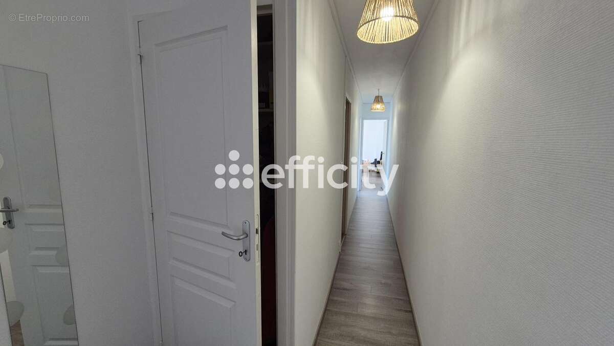Appartement à HEROUVILLE-SAINT-CLAIR