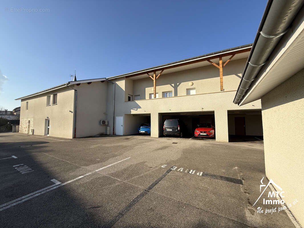 Appartement à SAINT-VULBAS