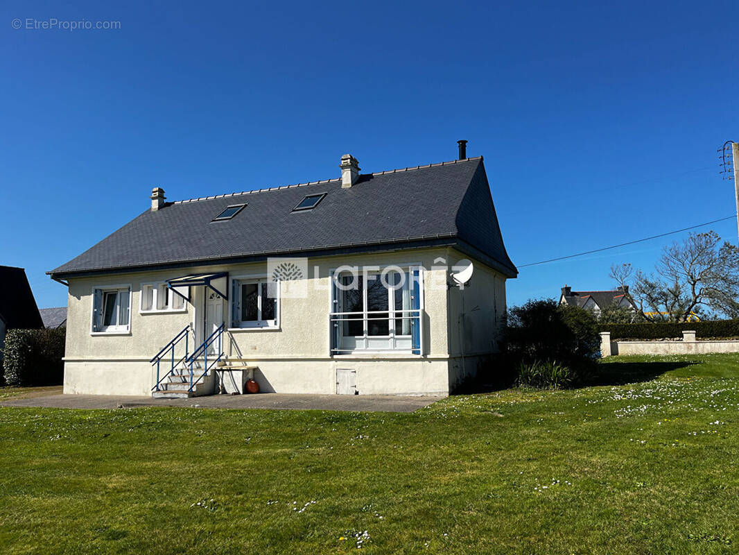 Maison à TREVOU-TREGUIGNEC