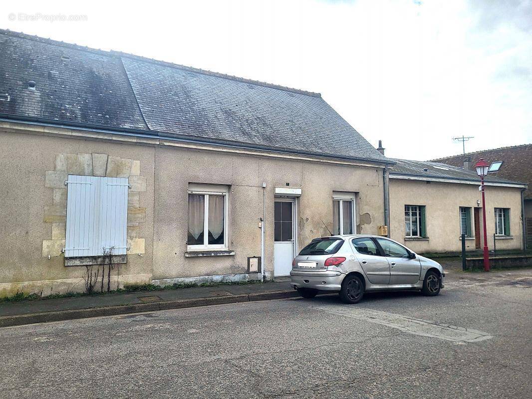 Maison à EPUISAY