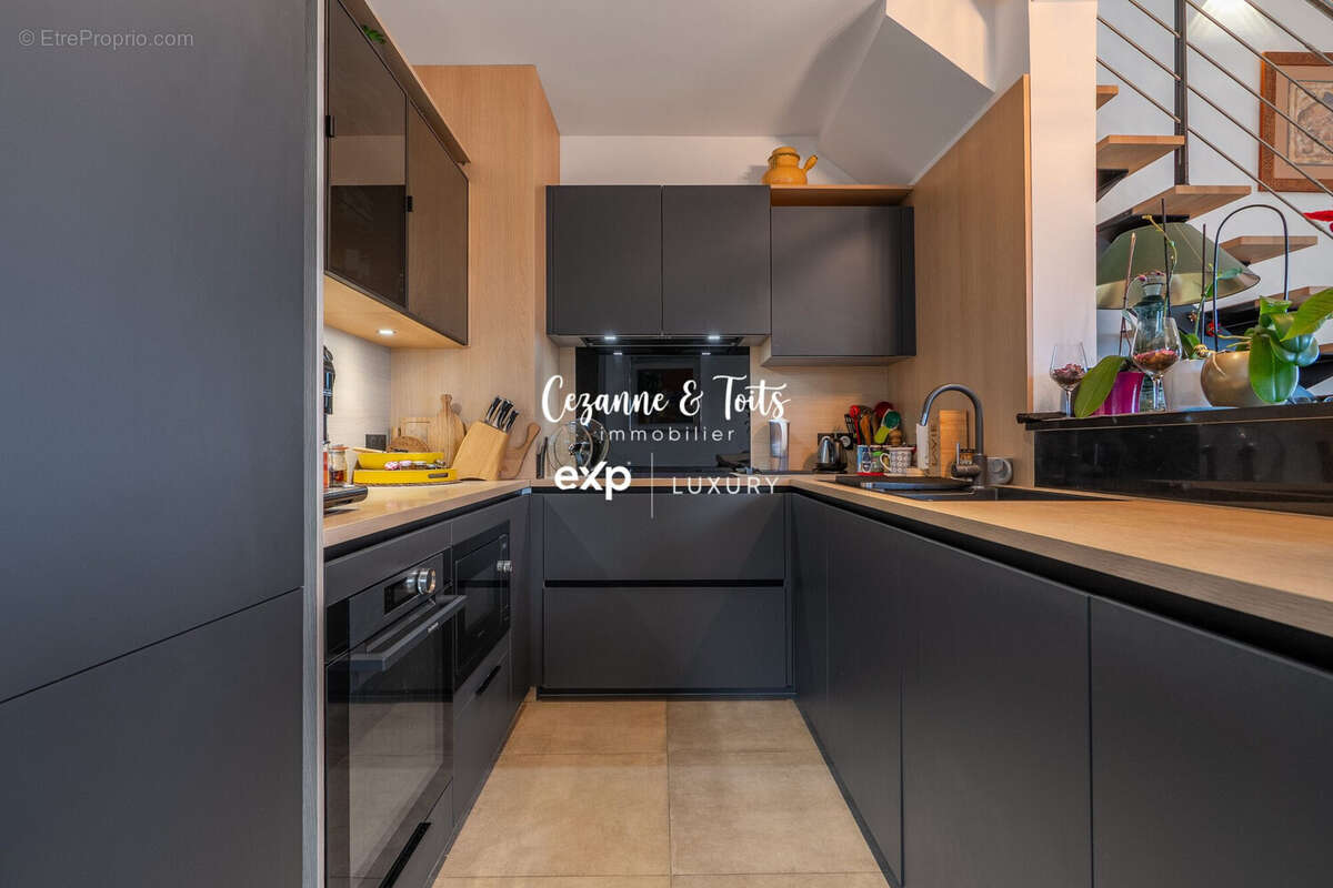 Appartement à AIX-EN-PROVENCE