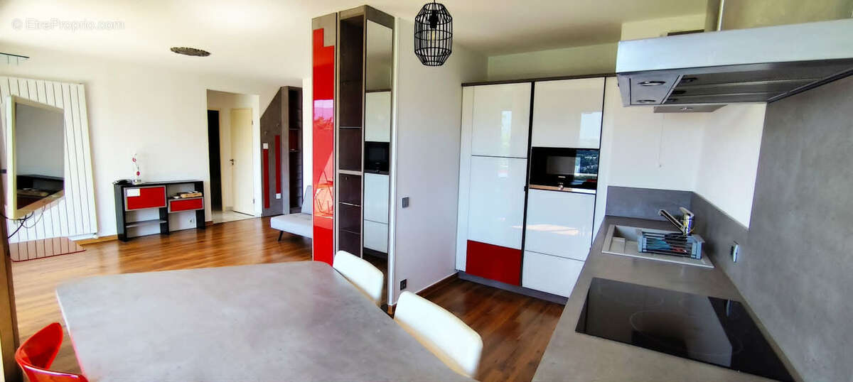 Appartement à JACOB-BELLECOMBETTE