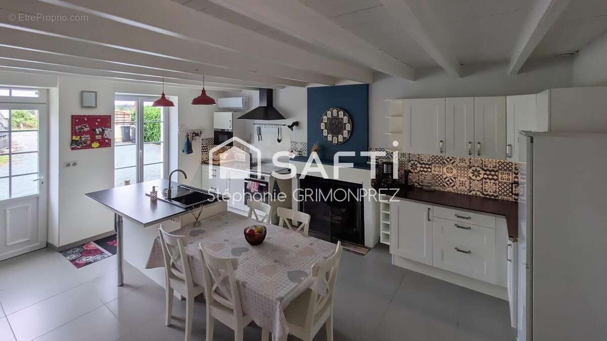 Photo 2 - Maison à LA TAILLEE