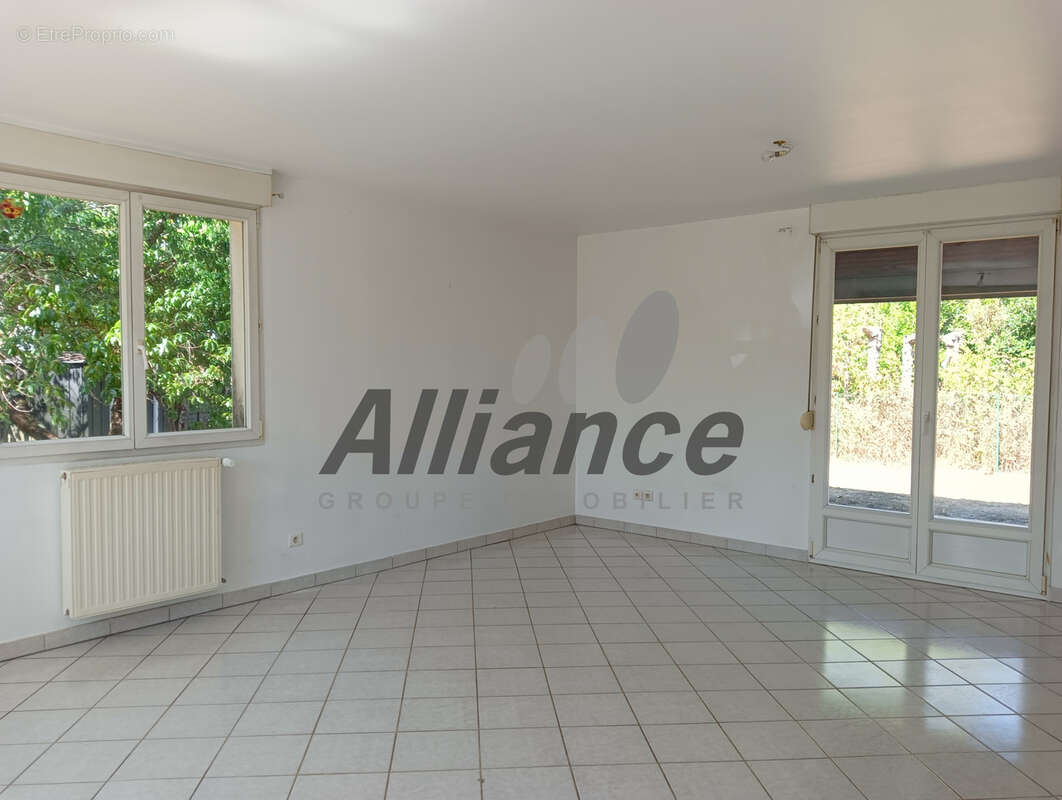 Proche luxeuil-les-bains, joli pavillon f4 - photo 11