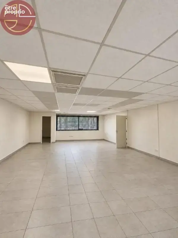 Commerce 1 620 m² à vendre à Narbonne (11100) - photo 6