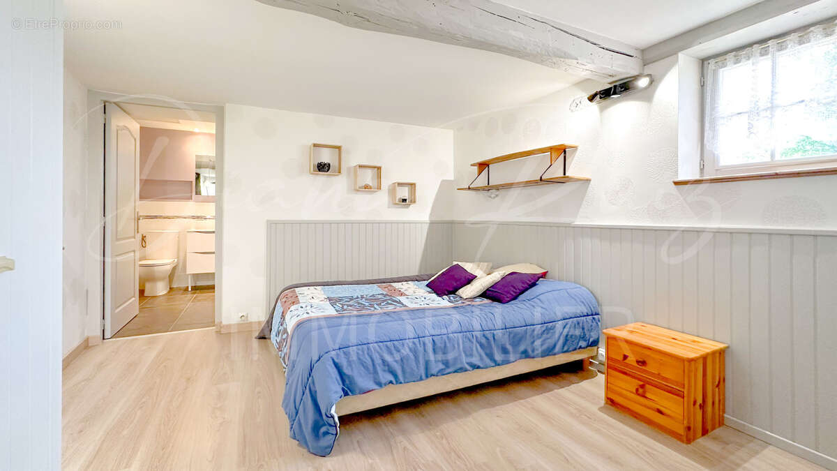 Maison à BRISSAC-QUINCE