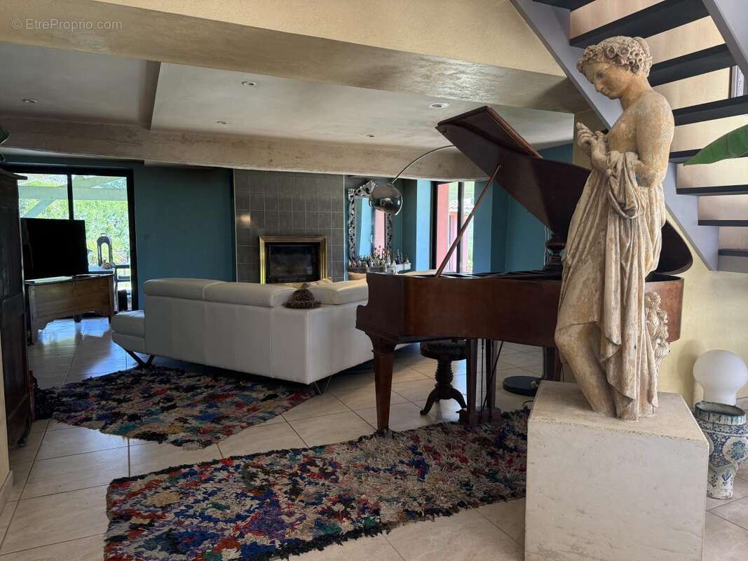 Maison à LE MAY-SUR-EVRE