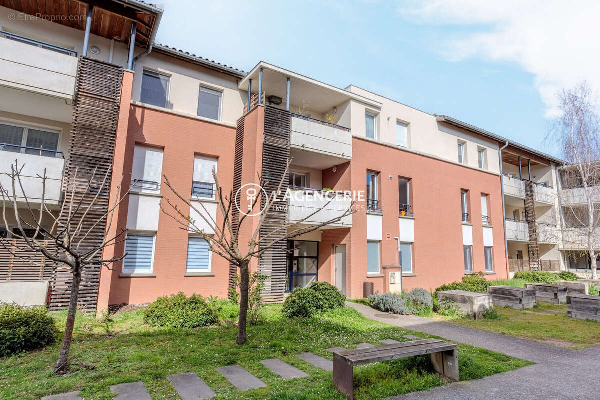 Appartement à ROQUES