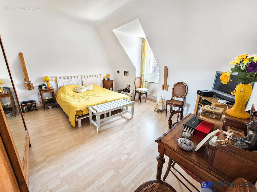 Maison 161 m² à Grainville-Langannerie  - photo 9