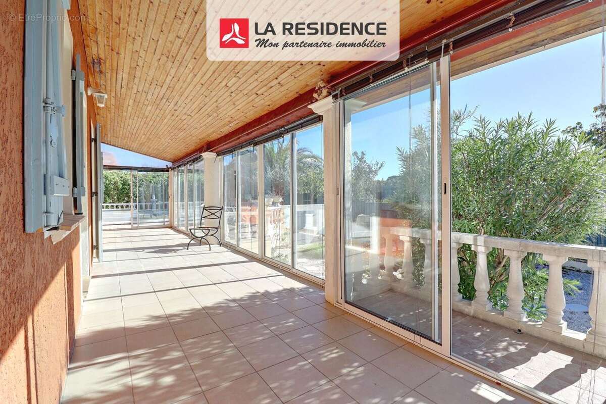 Maison à PUGET-SUR-ARGENS