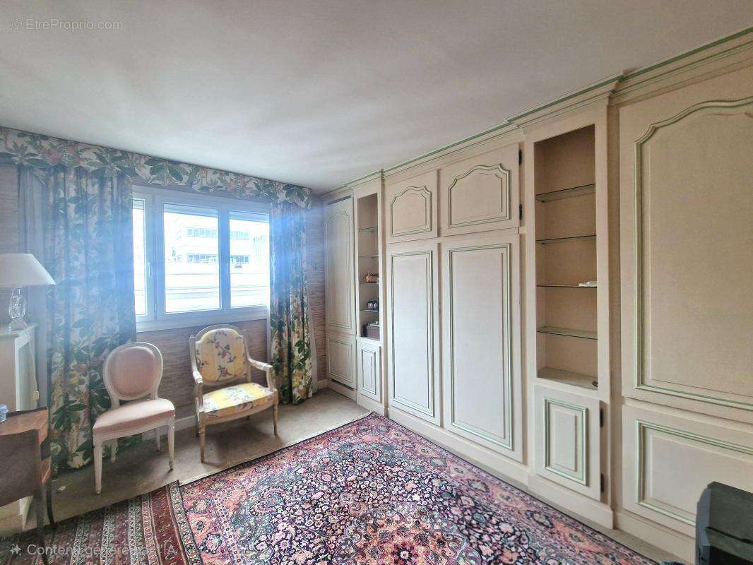 Appartement à PARIS-12E