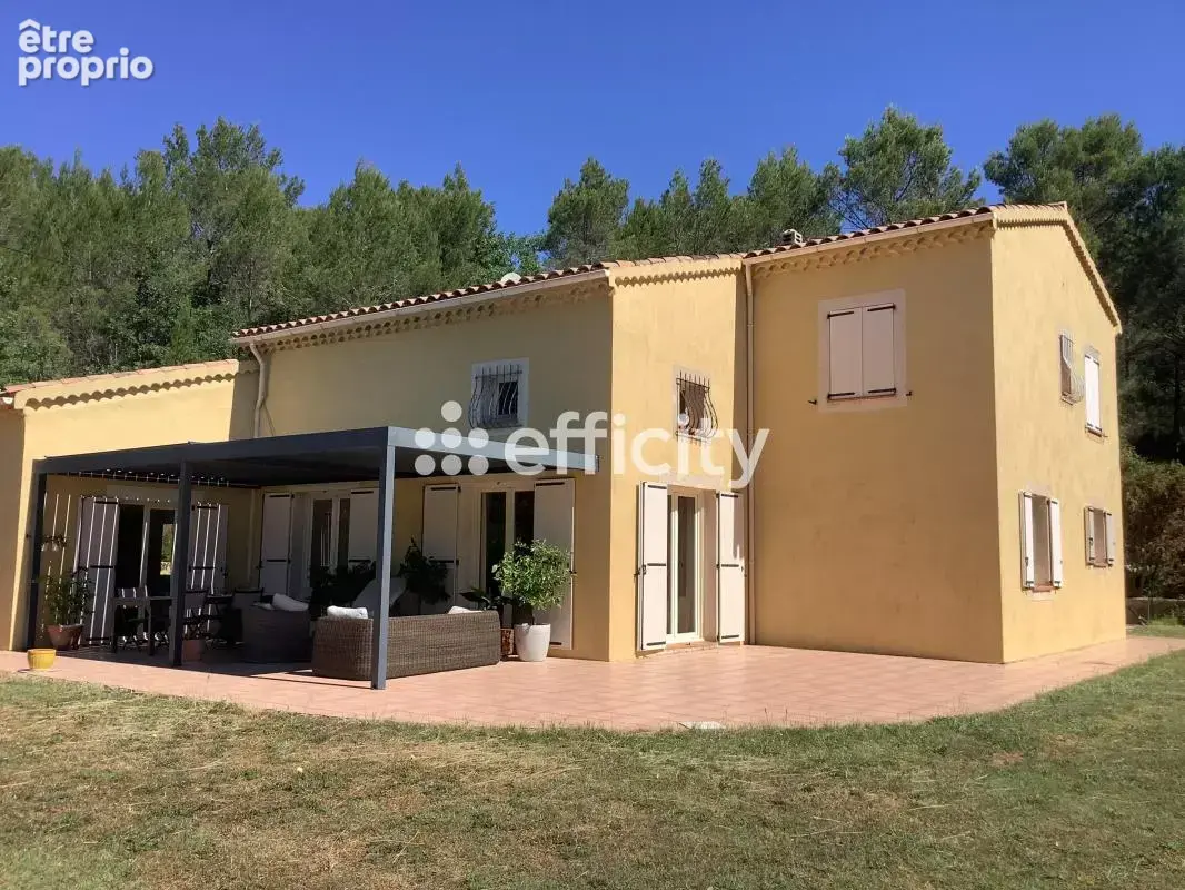 Maison 7 pièces 257 m² à vendre à Brignoles (83170) - photo 3