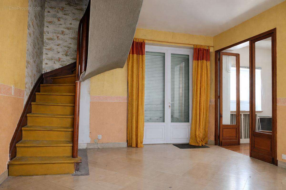 Maison à VERDELAIS