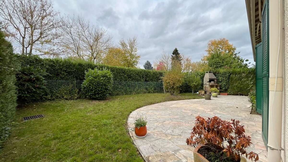 Maison à COURCOURONNES