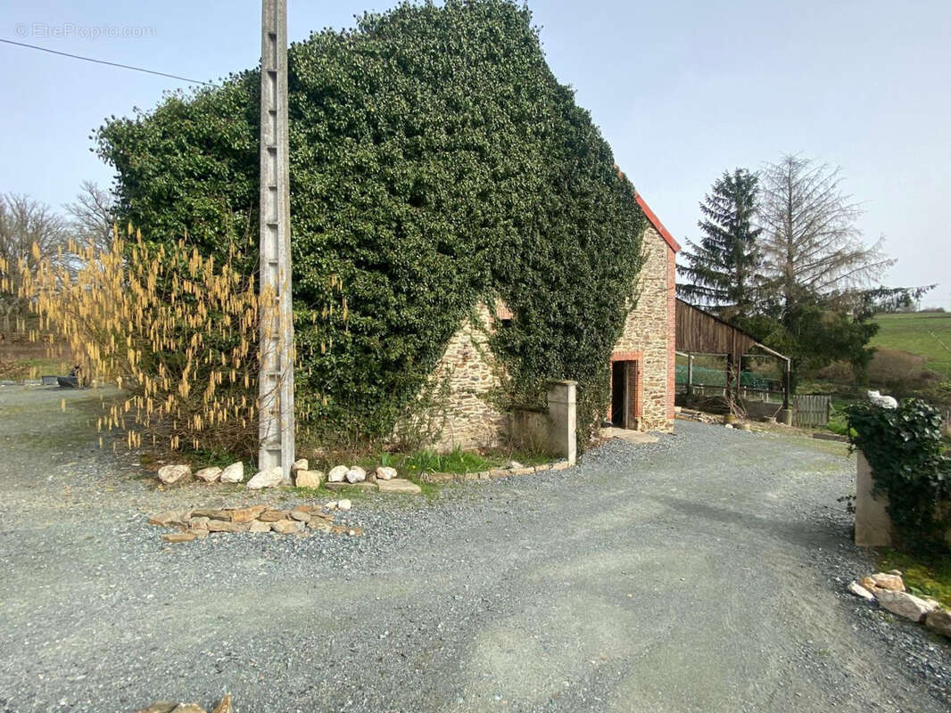 Autre à LINARD