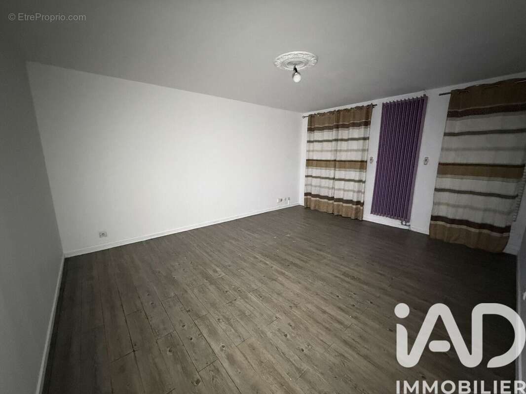 Photo 2 - Appartement à LE MEE-SUR-SEINE