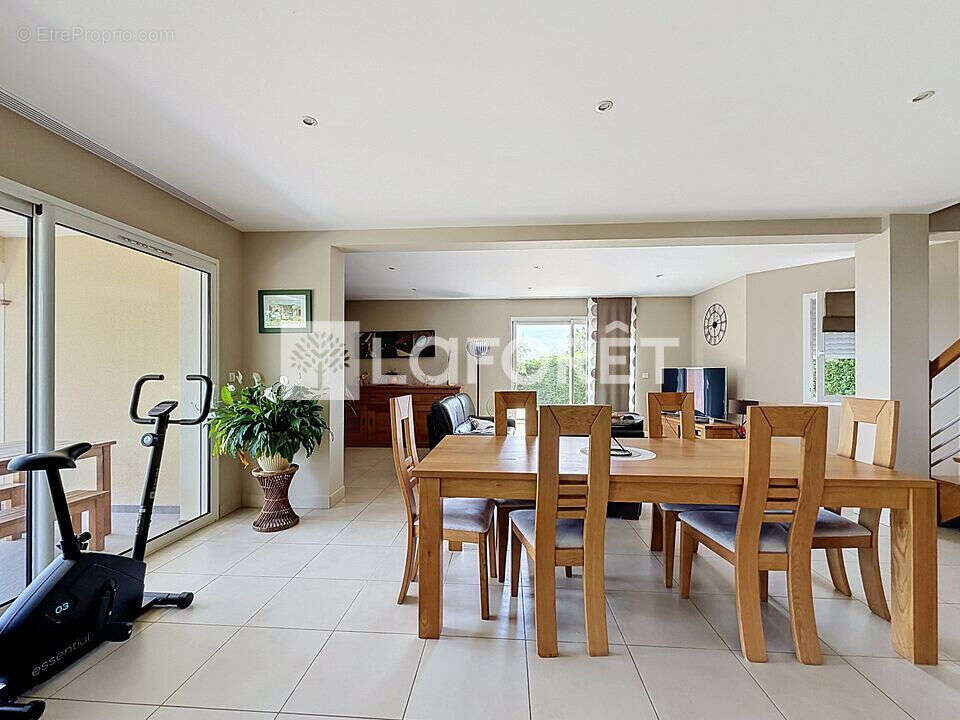 Maison Montjoire 5 pièce(s) 147.66 m2 - photo 5