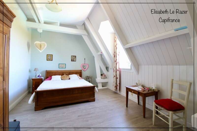 Maison à MONTREUIL-JUIGNE