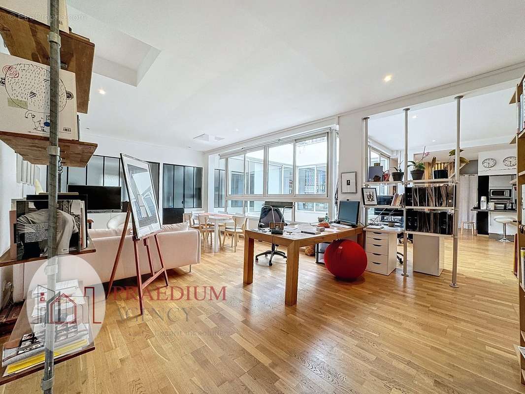 Commerce à IVRY-SUR-SEINE