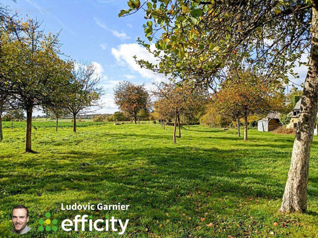 Maison à LE MESNILLARD