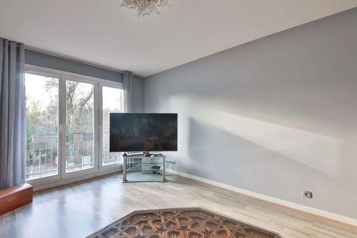 Appartement à CACHAN