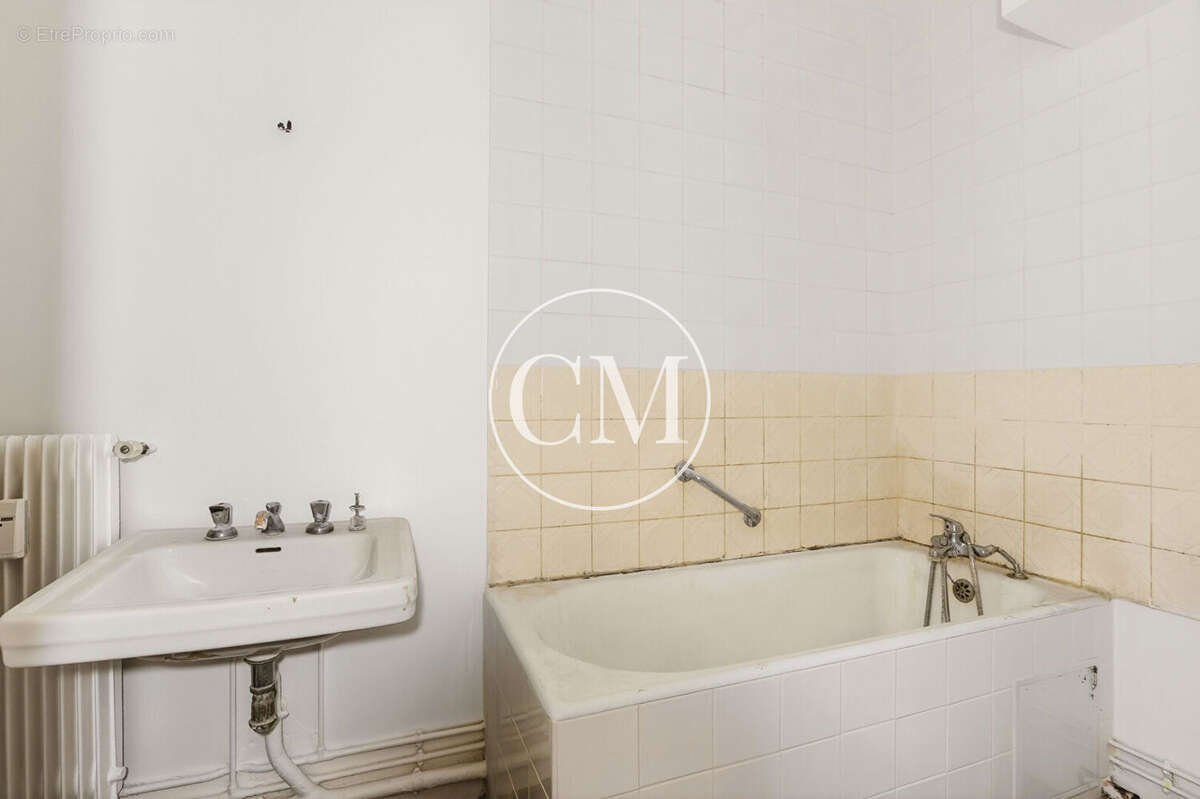 Appartement à VERSAILLES