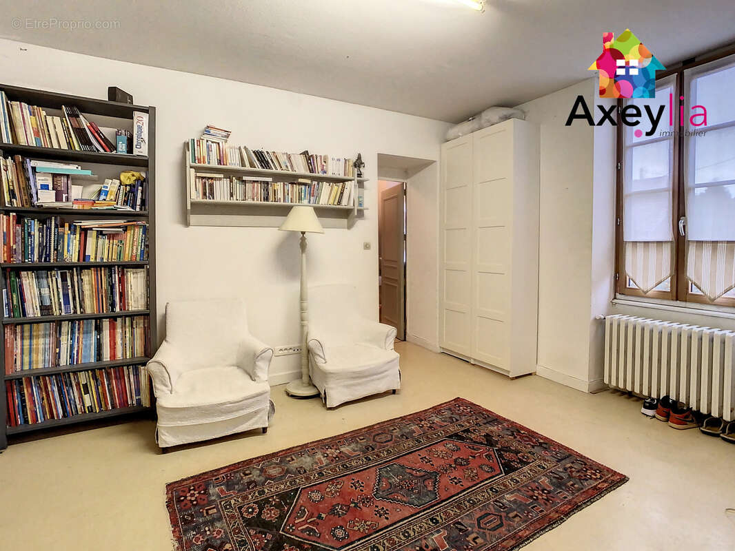 Maison à SAINT-HAON-LE-CHATEL