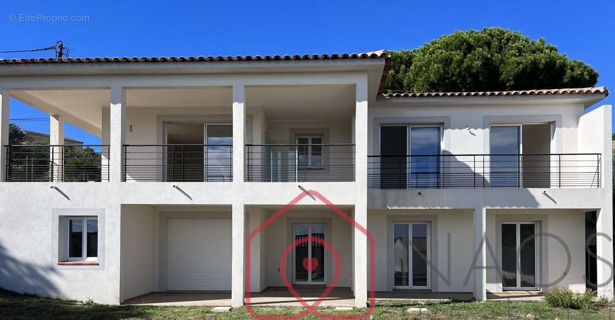 Villa, piscine, 5 pièces, Saint Aygulf - photo 17