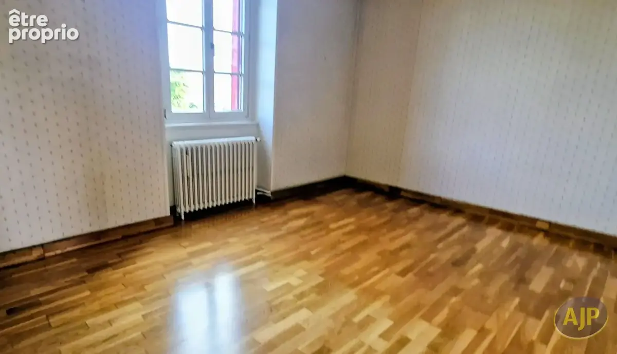 Immeuble avec 3 appartements Clisson centre - photo 10