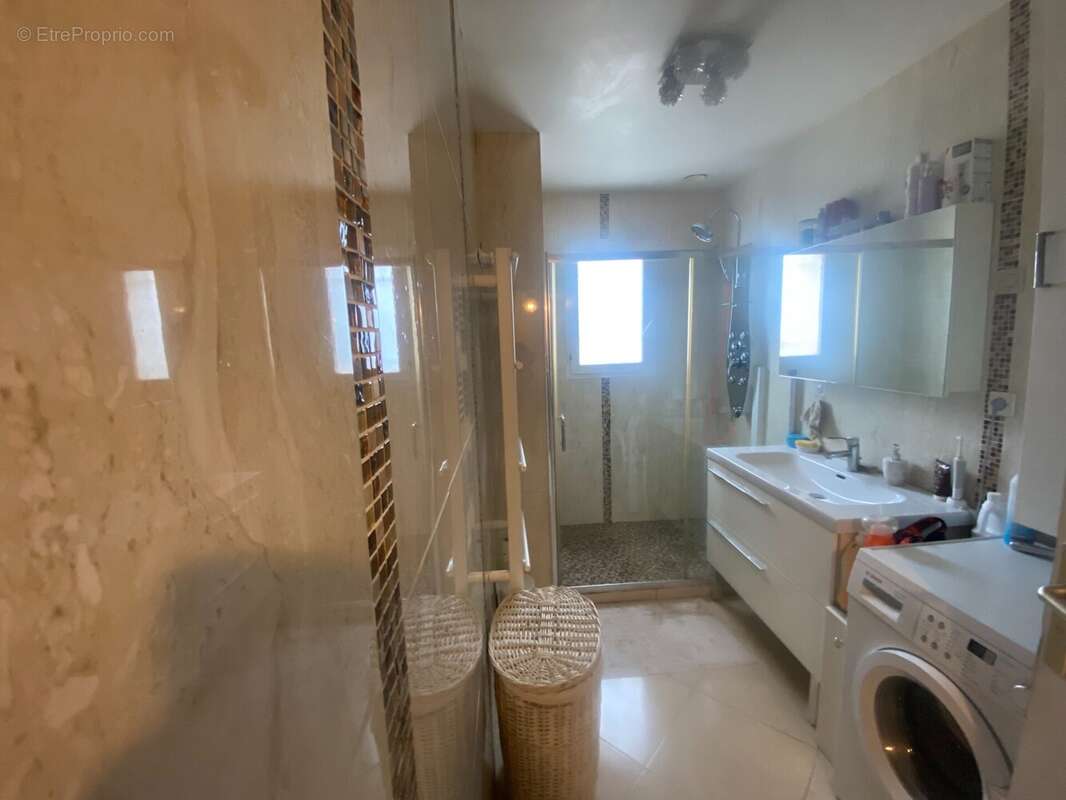 Maison à LE MEE-SUR-SEINE