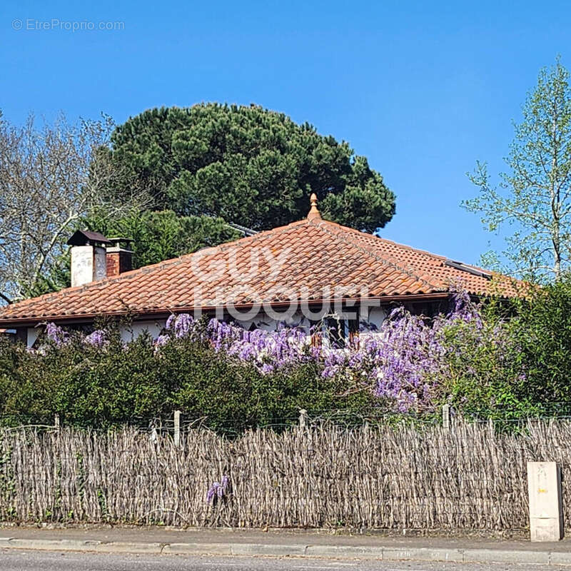 Maison à RION-DES-LANDES