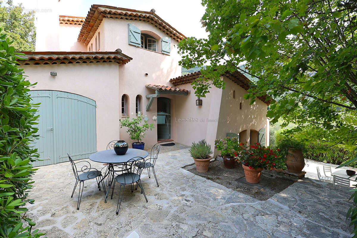 Maison à GRASSE