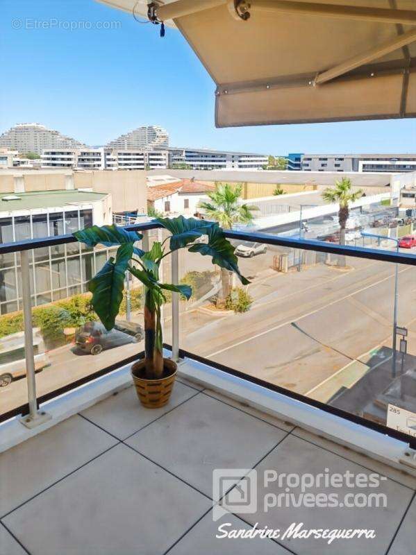 Appartement à VILLENEUVE-LOUBET