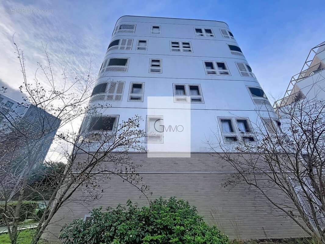 Appartement à NANTERRE