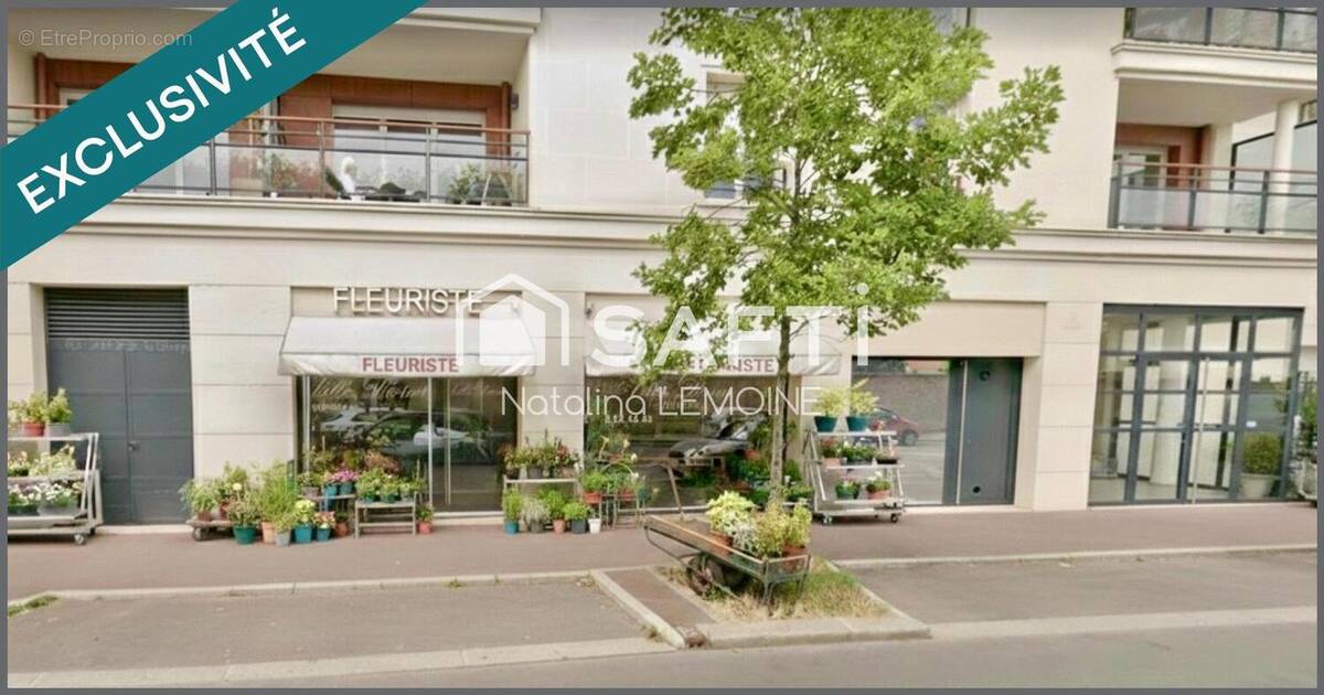 Photo 1 - Commerce à SAINT-MAUR-DES-FOSSES
