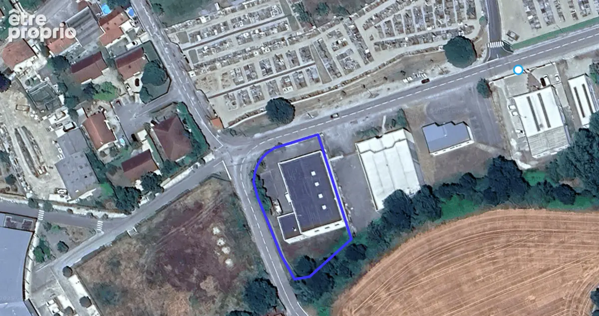 Local commercial et entrepôt de 1 569 m² sur terrain de 2 193 m² Beaurepaire (38270) - photo 7