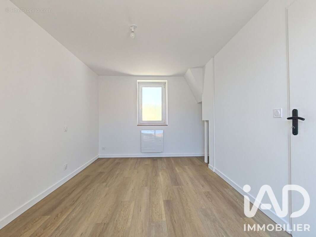 Maison 72 m² à Saint-Gervais  - photo 8