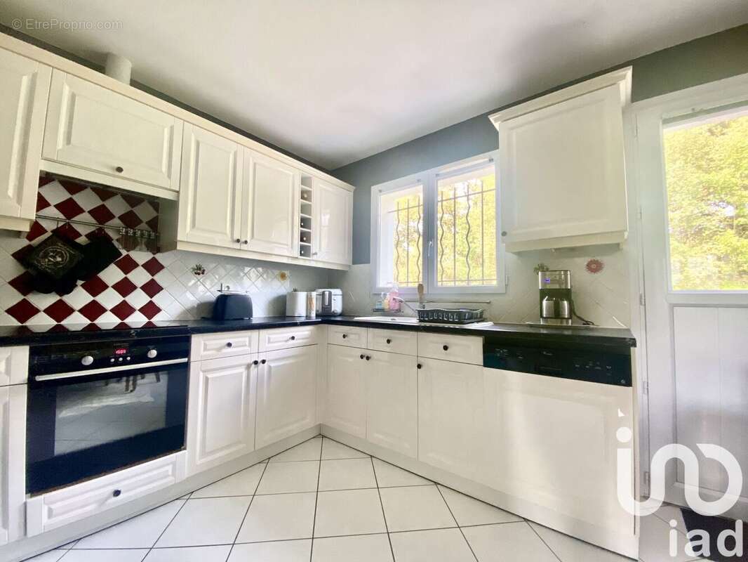 Photo 4 - Maison à SAINT-DENIS-DE-PILE