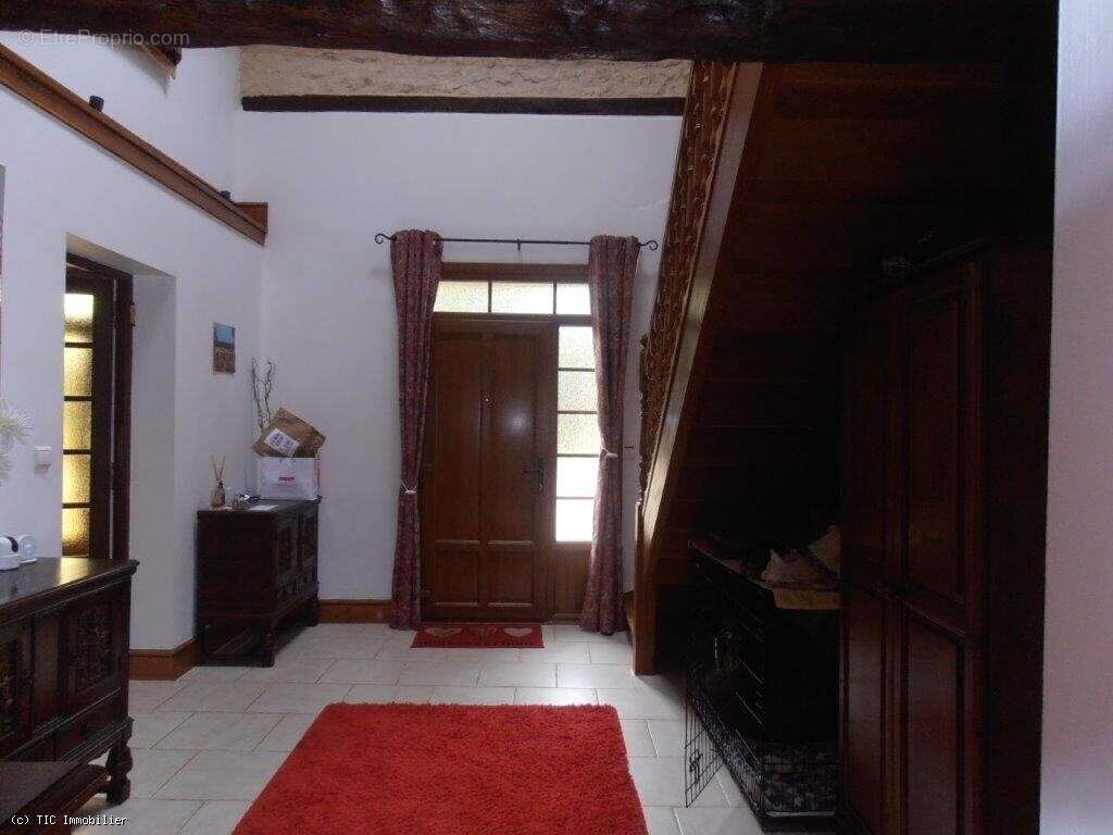 Maison à SAUZE-VAUSSAIS