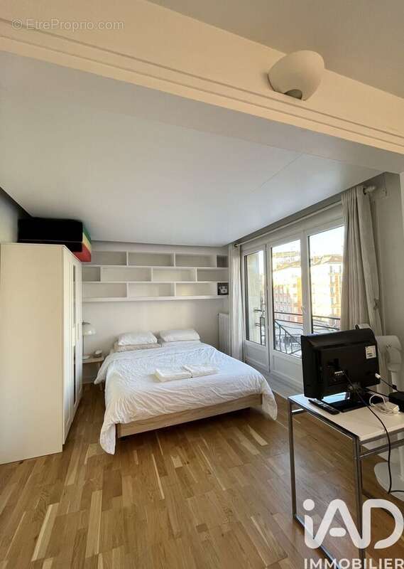 Photo 2 - Appartement à PARIS-16E