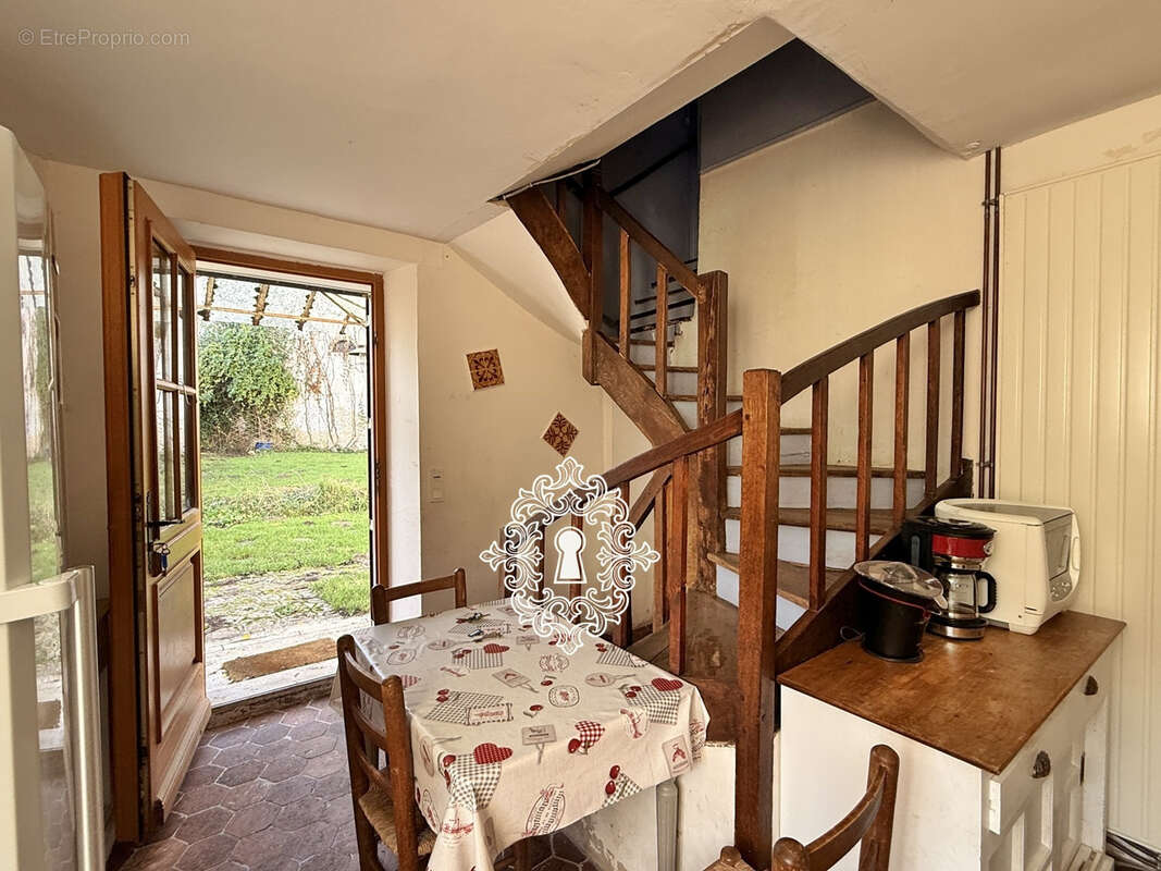 Maison à DONNEMARIE-DONTILLY