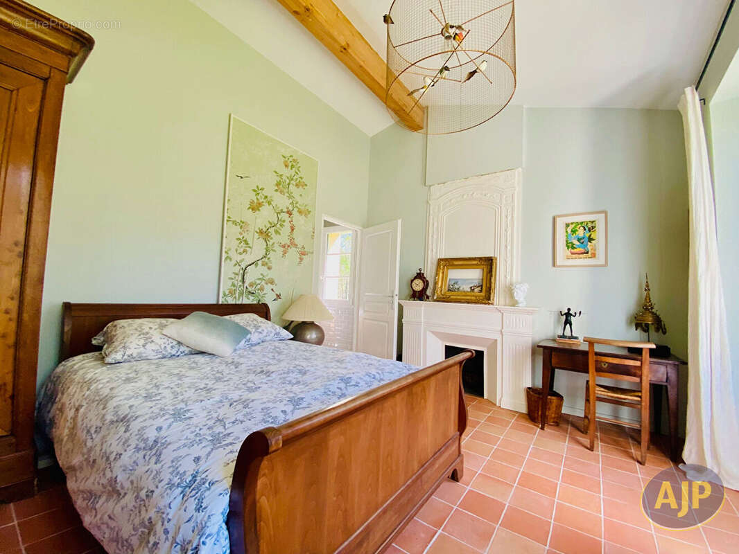 Maison à LESPARRE-MEDOC