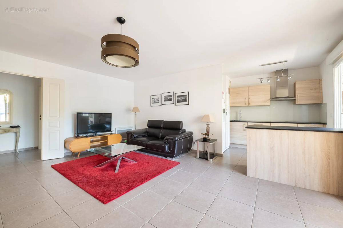 Appartement à MARSEILLE-9E