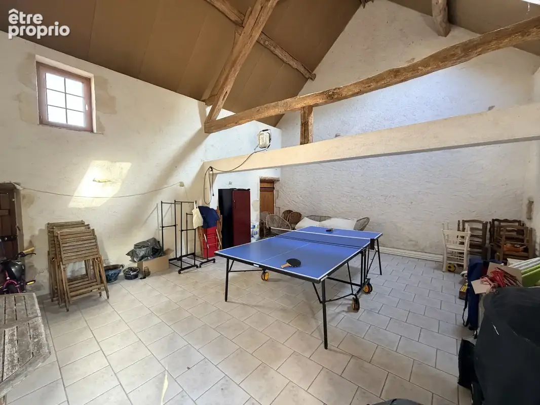 Maison à gros potentiel dans un environnement très calme à seulement 5min des écoles, commerces etc - photo 18
