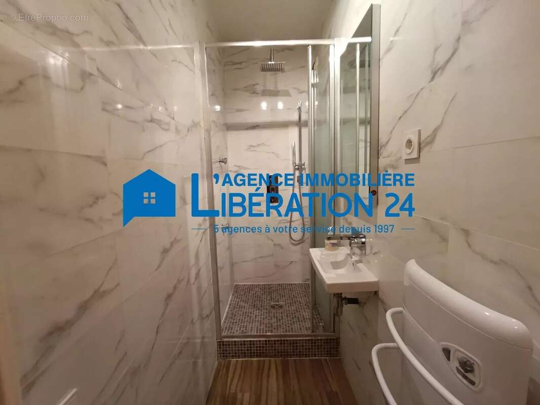 Bel appartement 5 pièces de 92,72 m² à Saint-Étienne - photo 8