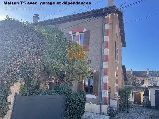Maison à VIVIEZ