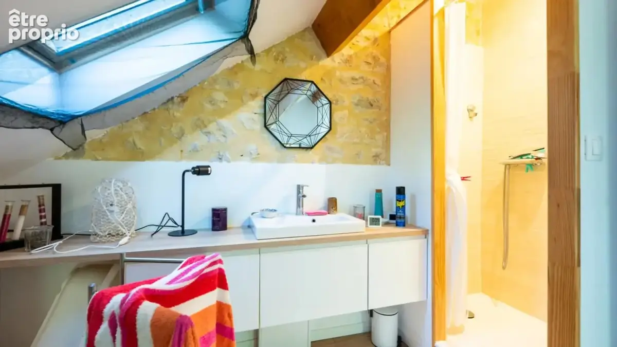 EXCLUSIVITE - Agréable Propriété de caractère avec spacieuse mai - photo 18