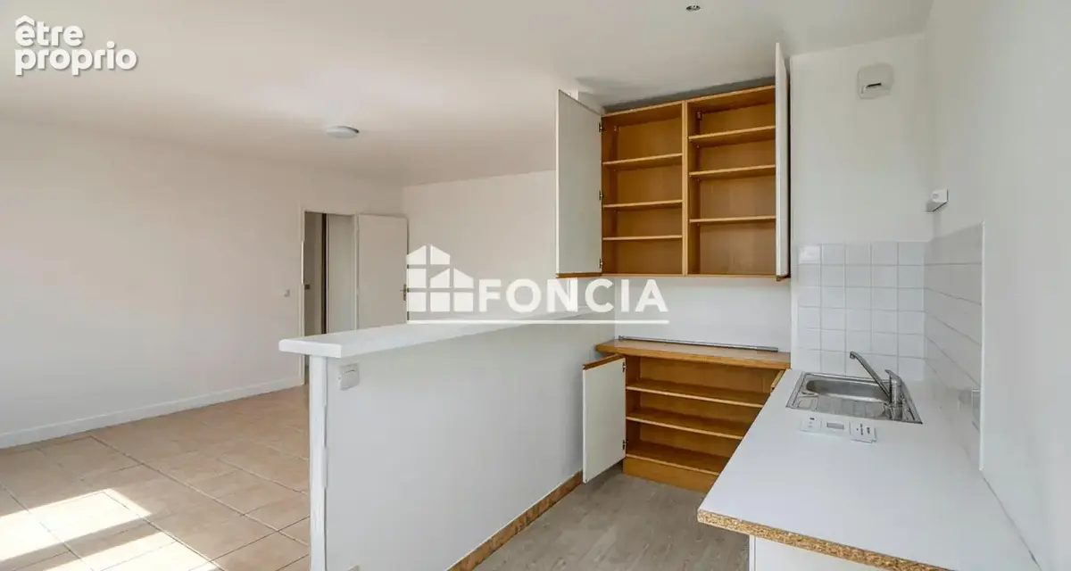 COUP DE COEUR FONCIA : Grand T2 Lumineux de 46 m2 avec parking & Cave – Bords de Seine, Meulan-en-Yvelines (78250) - photo 9