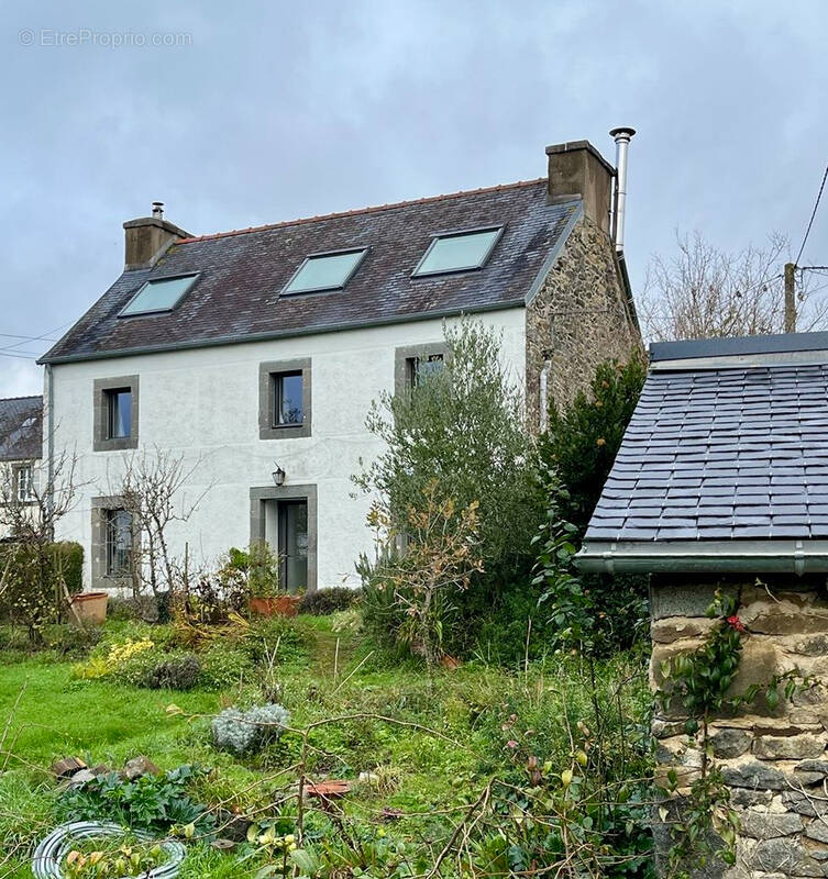Maison à HOPITAL-CAMFROUT
